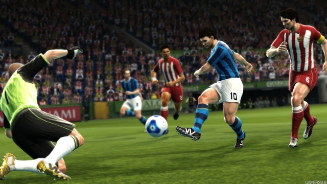 PS3实况足球2013将带来足球游戏革新
