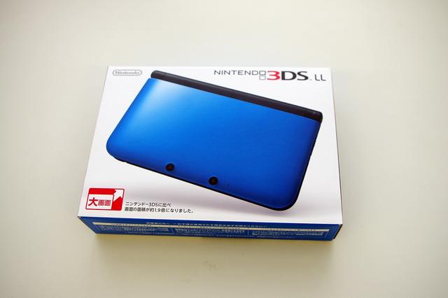 3dsll蓝黑色主机&交叉领域计划限定版大图