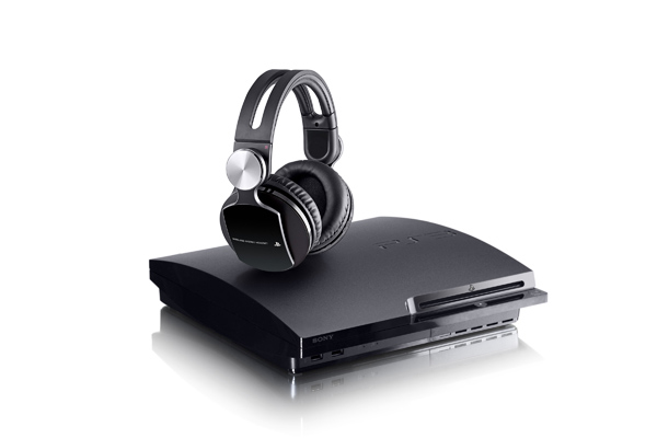 SCET将于11月3日推出PS3无线立体声耳机与PSMove方向盘