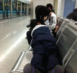 3每日吐槽二十三期】为省钱男子自己割包皮_