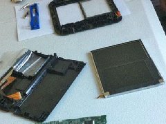 2ds拆机证实为一块显示屏